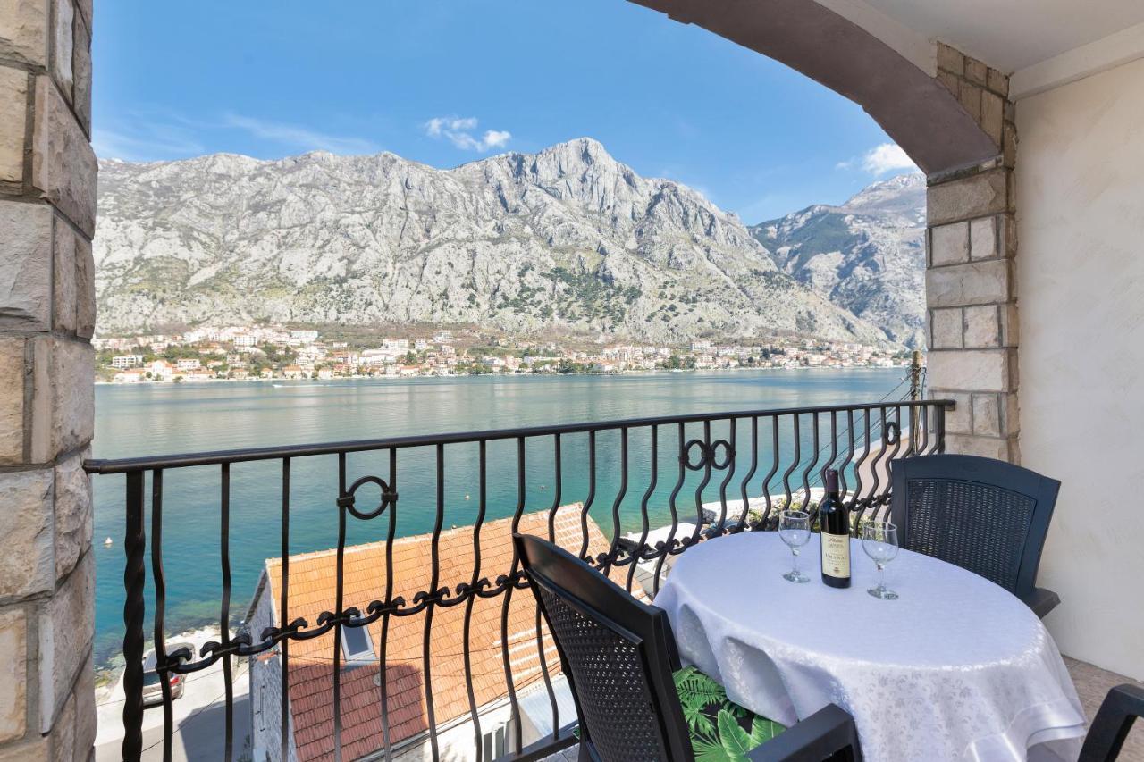 Apartments Vukovic Kotor Bagian luar foto