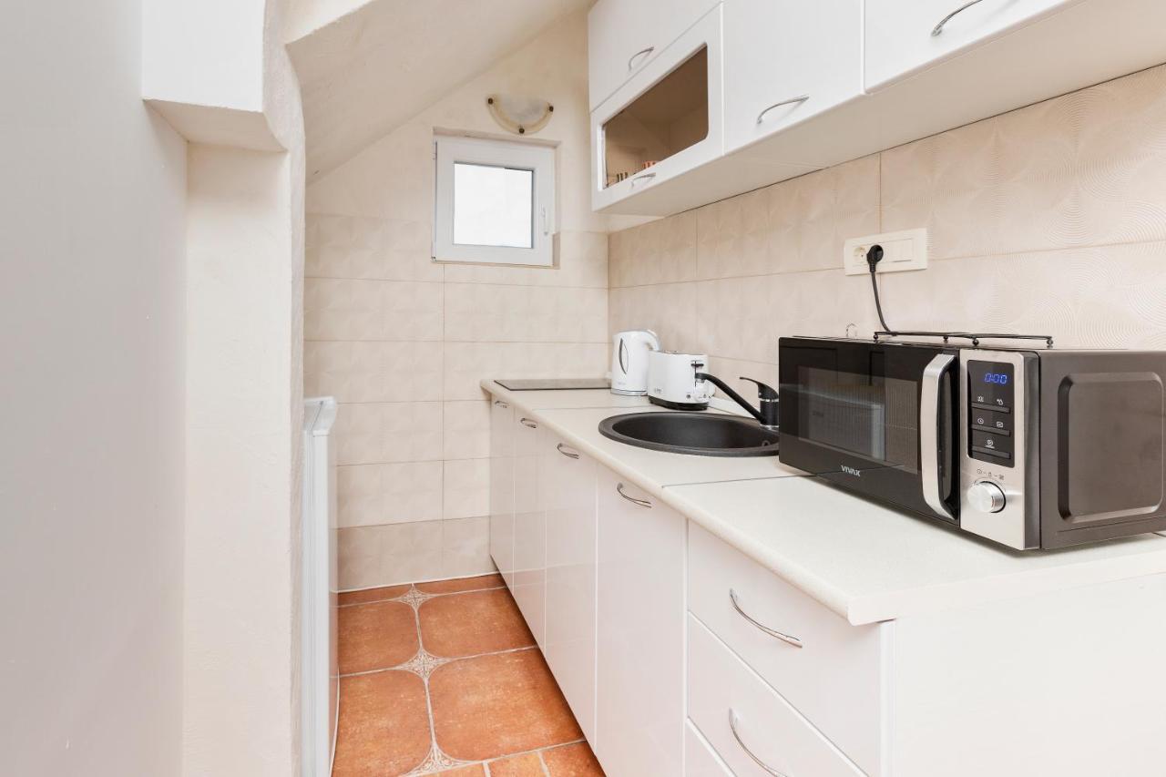Apartments Vukovic Kotor Bagian luar foto