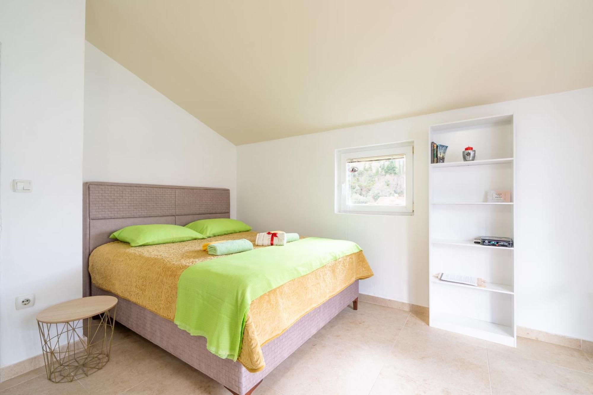 Apartments Vukovic Kotor Bagian luar foto